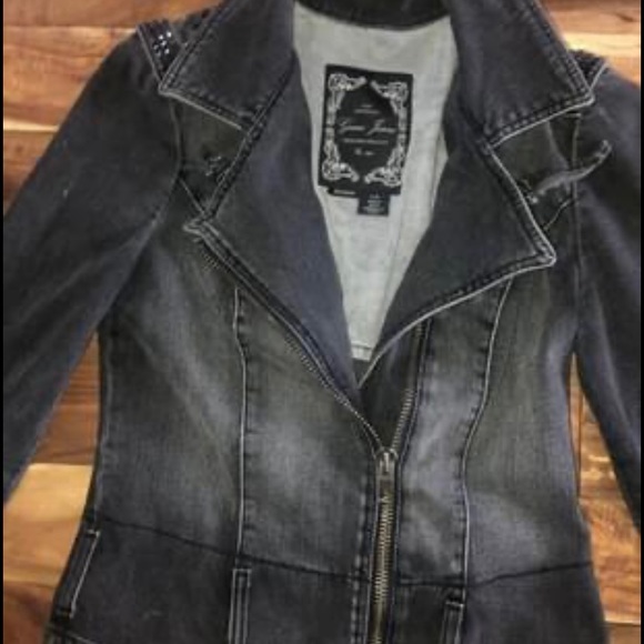 Guess denim jacket - Picture 2 of 3